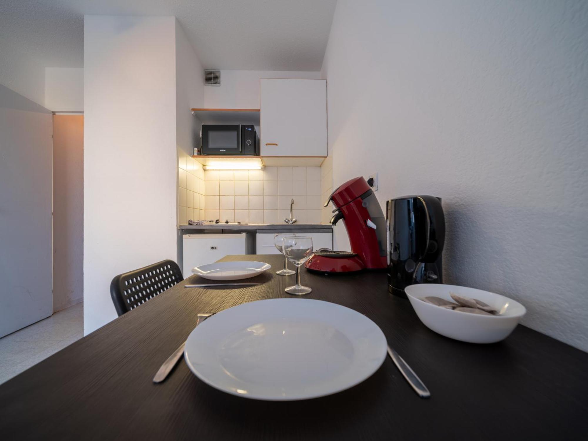 Appartement Tout Equipe A 6Min De La Gare St Charles Marseille Exteriör bild
