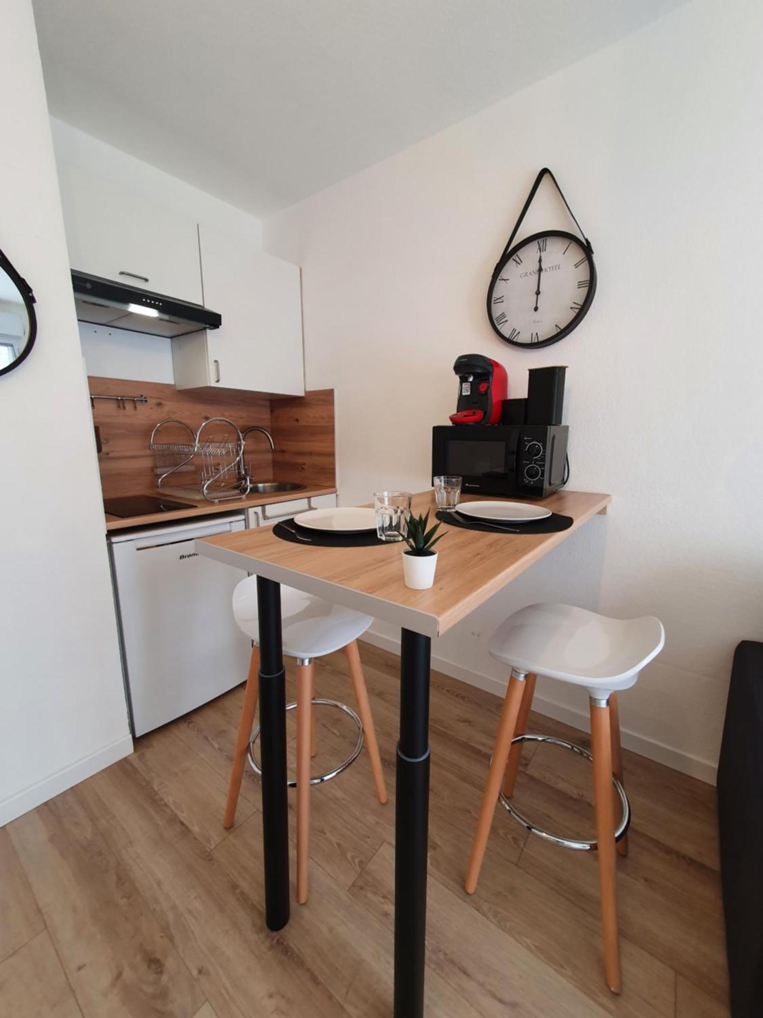 Appartement Tout Equipe A 6Min De La Gare St Charles Marseille Exteriör bild